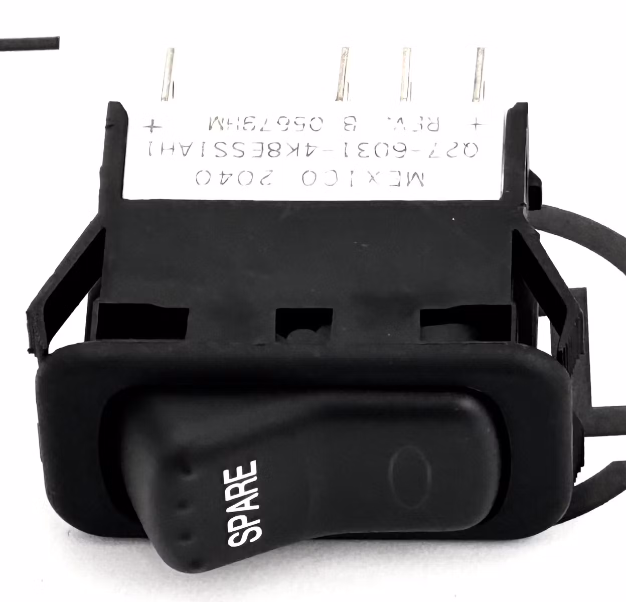Peterbilt Spare Single Pole Rocker Switch with LEDs Q27-60314K8ESS1AH1